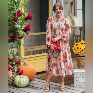 Mad About Style Floral Dress size small